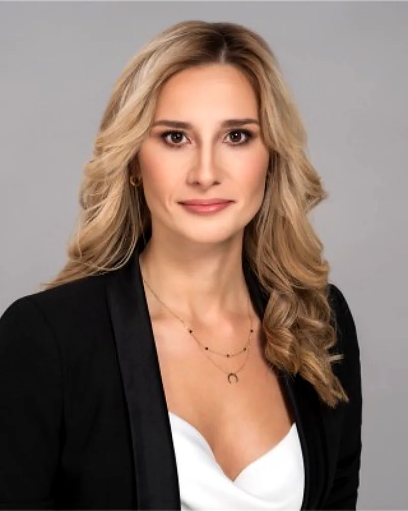 Honorata Guzińska — L’Oréal Poland / Maybelline New York, TOP CMO in Poland